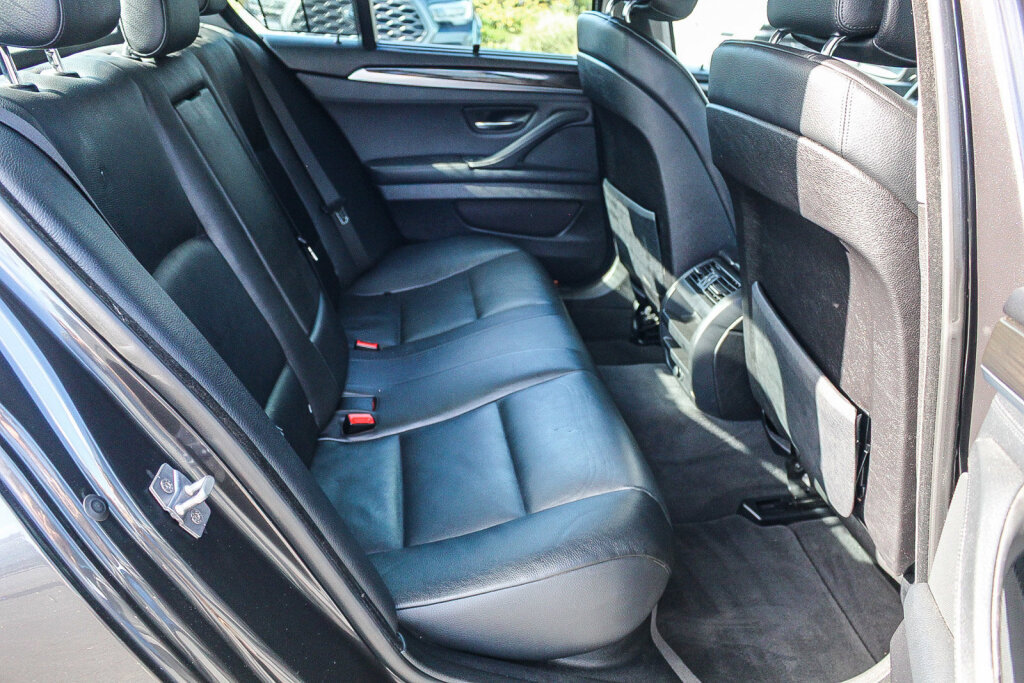 Used 2011 BMW 535i Sedan image 5