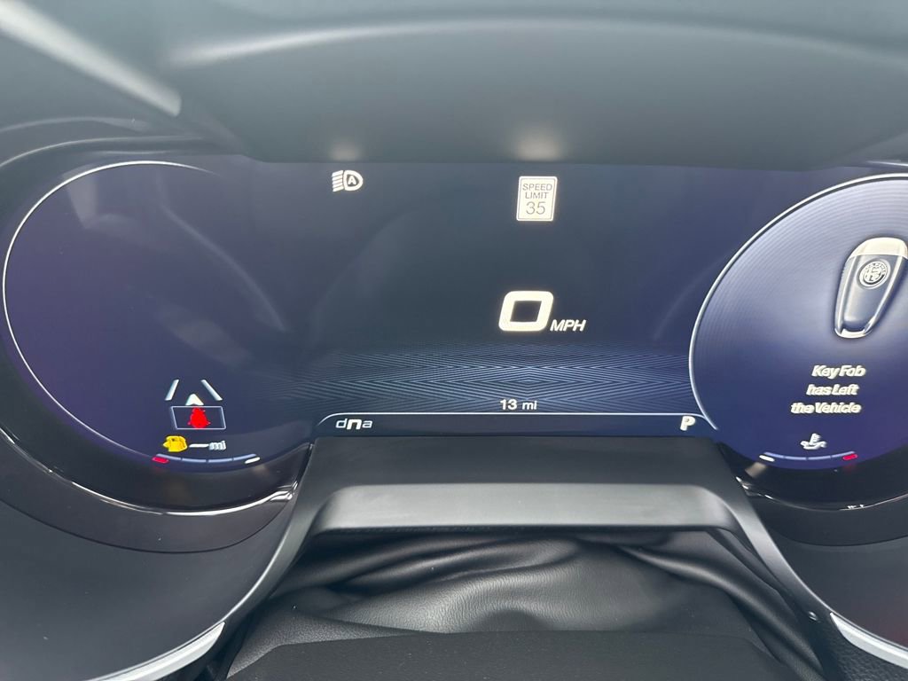 New 2025 Alfa Romeo Stelvio Sprint w/ Convenience Package image 20