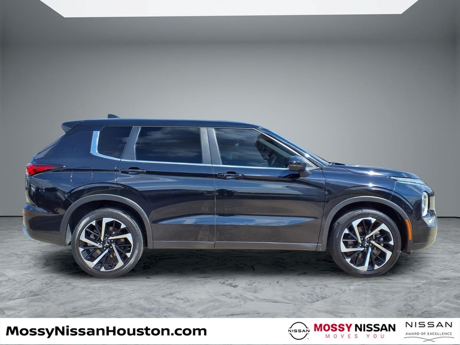 Used 2024 Mitsubishi Outlander SE FWD image 8