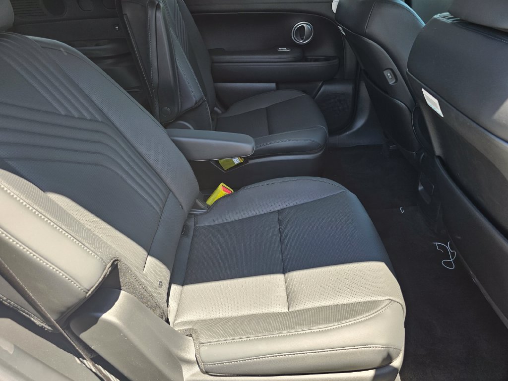 New 2026 Hyundai Palisade SEL FWD image 16