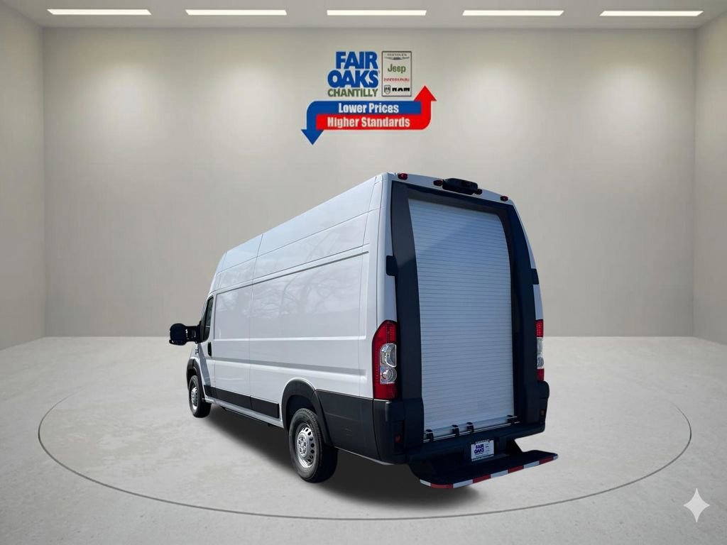 New 2024 RAM ProMaster 3500 w/ Delivery Van Package FWD image 8