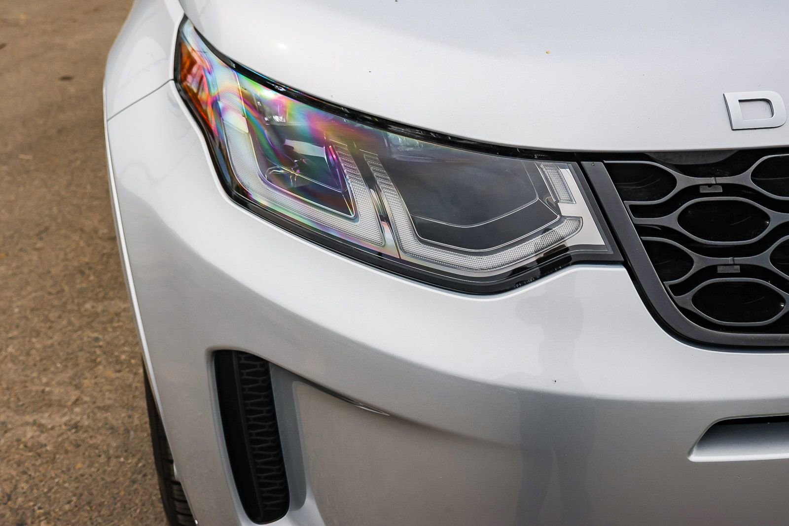 Used 2024 Land Rover Discovery Sport S image 14