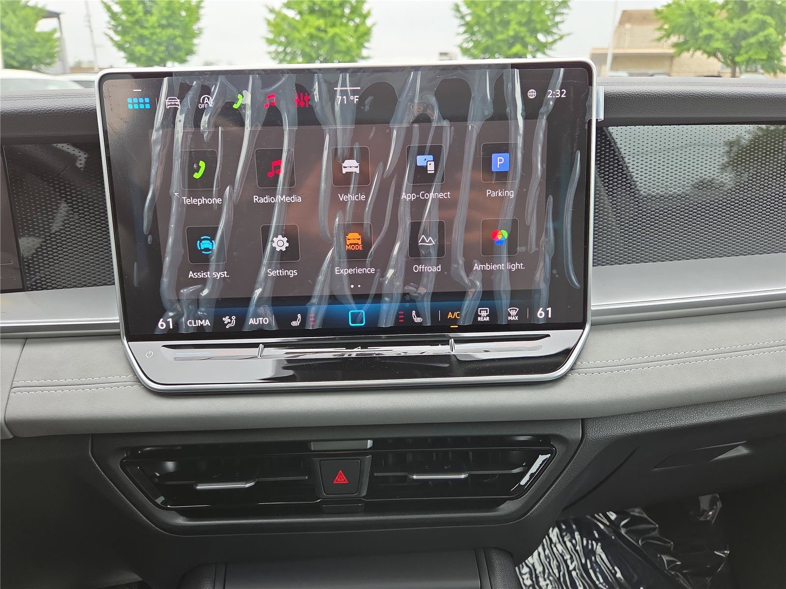 New 2026 Volkswagen Tiguan SE AWD/4WD image 18
