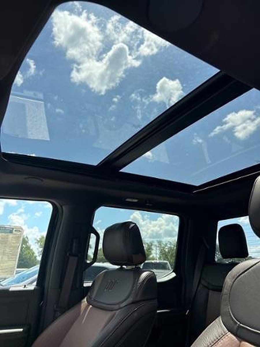 New 2025 Ford F350 King Ranch w/ Chrome Package image 20