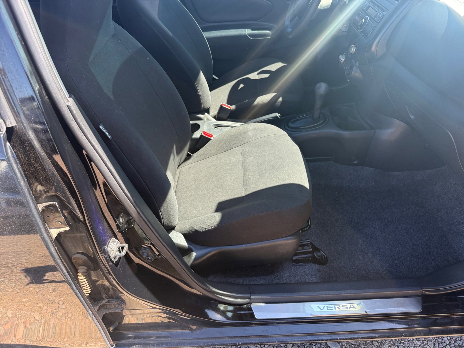 Used 2014 Nissan Versa S Plus image 30