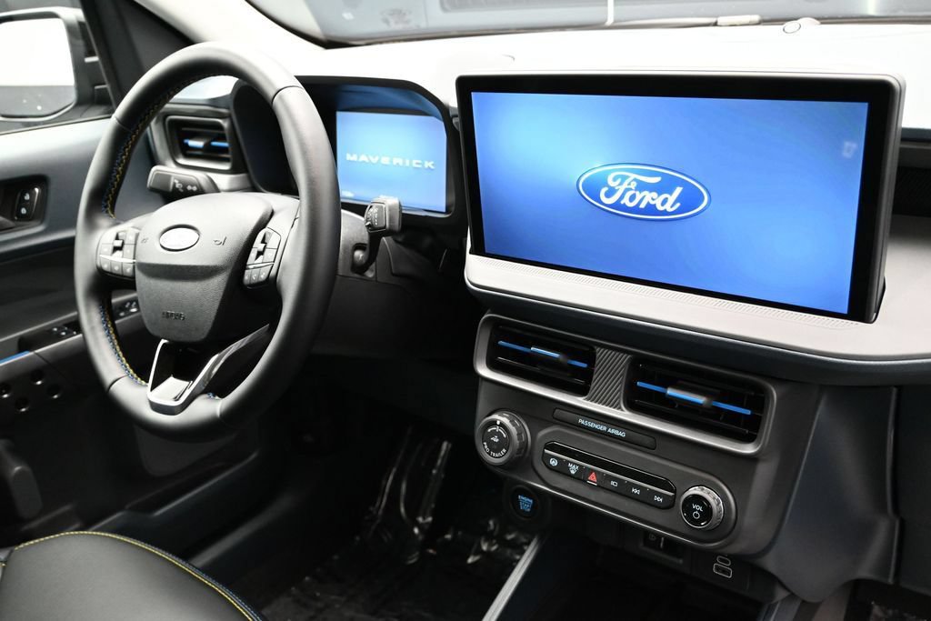 New 2026 Ford Maverick Lobo AWD/4WD image 12