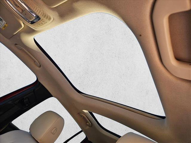 Certified 2022 Mercedes-Benz GLB 250 4MATIC image 16