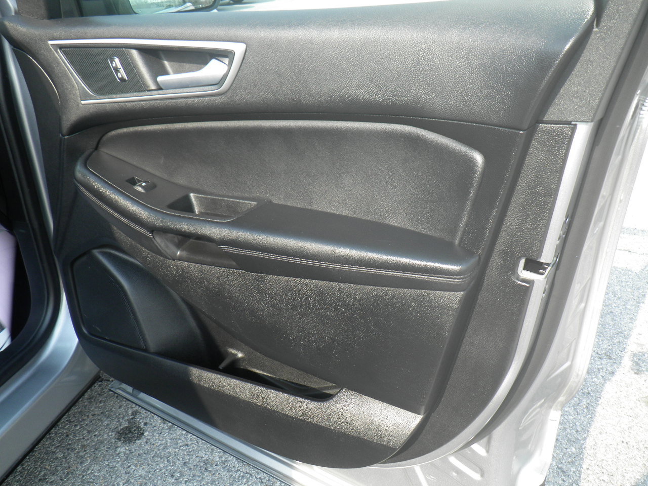 Certified 2024 Ford Edge SEL image 25