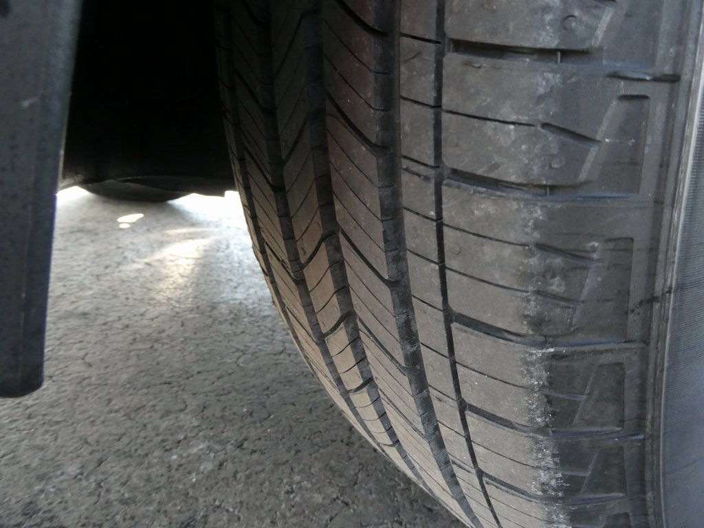 Certified 2022 GMC Terrain SLE w/ Driver Convenience Package image 12