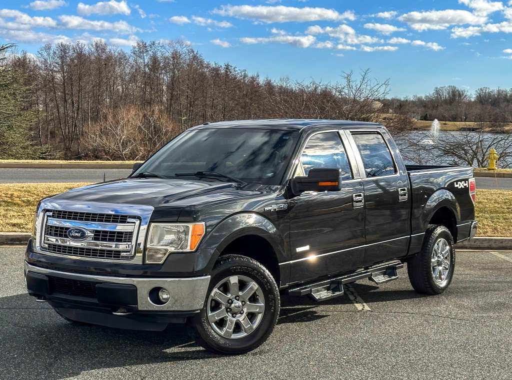 Used 2013 Ford F150 XLT w/ Luxury Equipment Group image 4