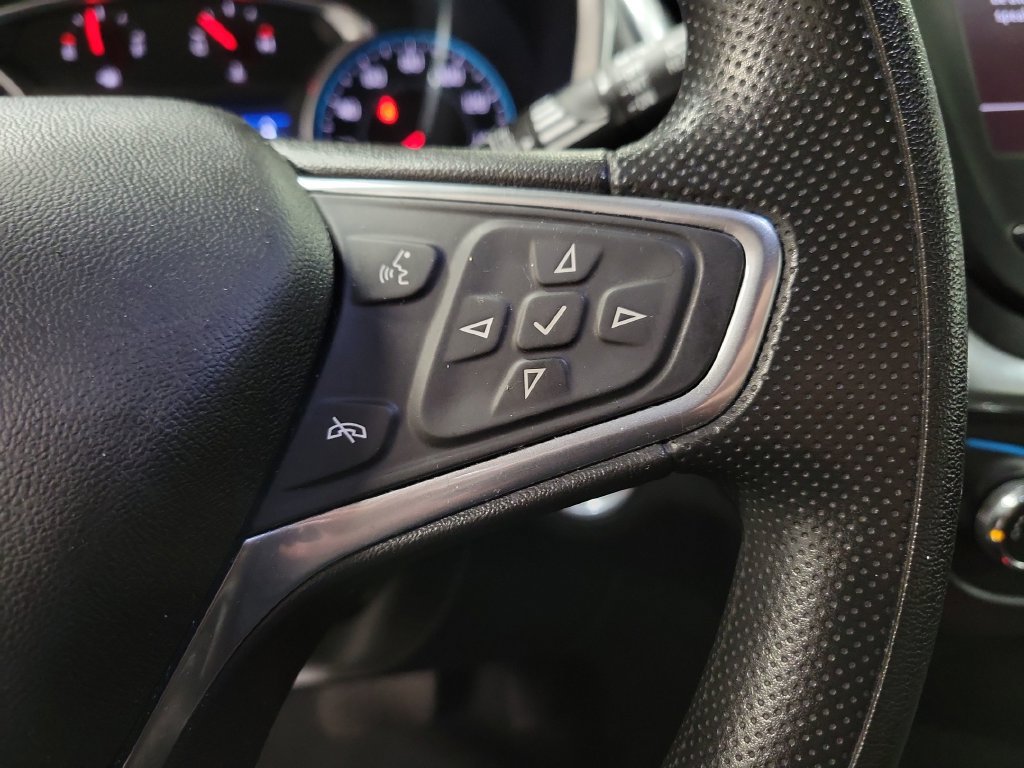 Used 2020 Chevrolet Equinox LT AWD/4WD image 25