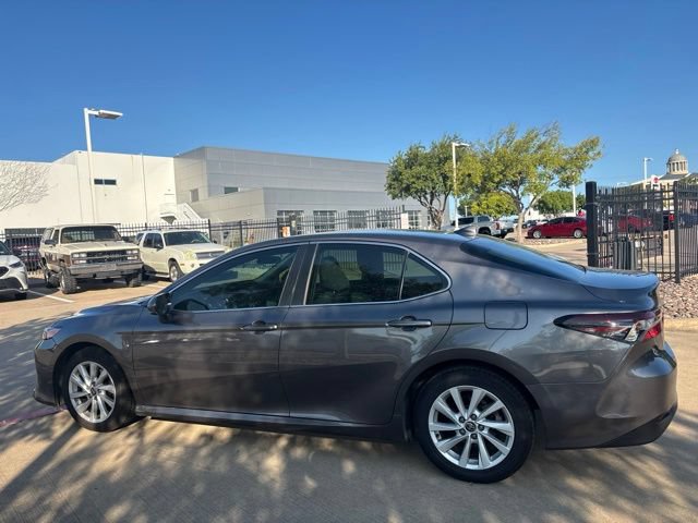 Certified 2022 Toyota Camry LE FWD image 8