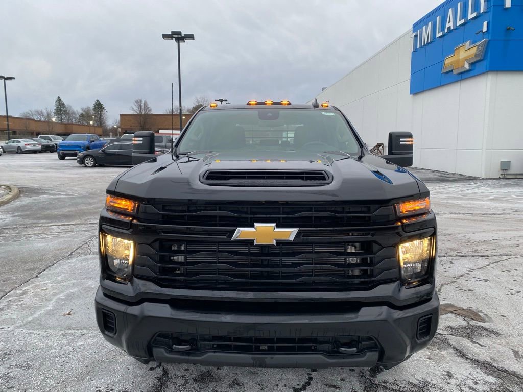 New 2025 Chevrolet Silverado 3500 W/T image 2
