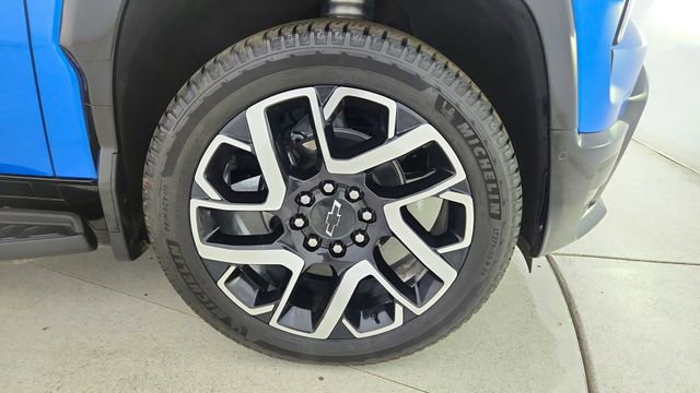 Used 2025 Chevrolet Silverado EV RST image 59