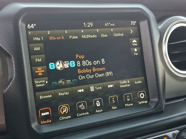 Used 2022 Jeep Wrangler Unlimited Sahara w/ LED Lighting Group image 18