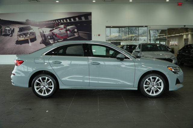 Used 2025 Audi A3 2.0T Premium w/ Convenience Package image 11