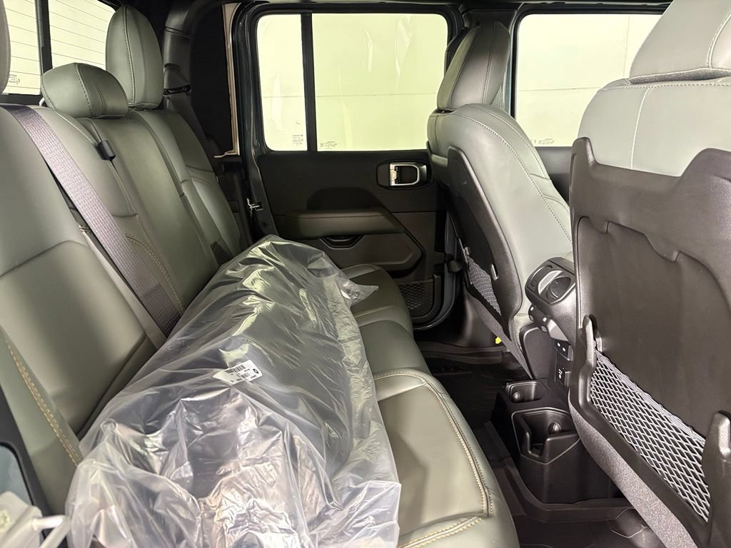 New 2026 Jeep Gladiator Mojave AWD/4WD image 17