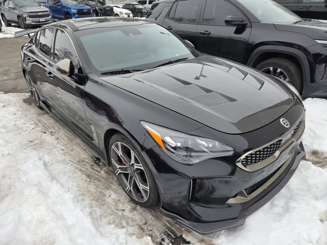 Used 2019 Kia Stinger GT2 image 3