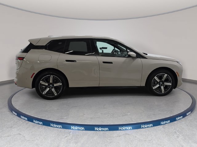 Certified 2026 BMW iX xDrive45 AWD/4WD image 4