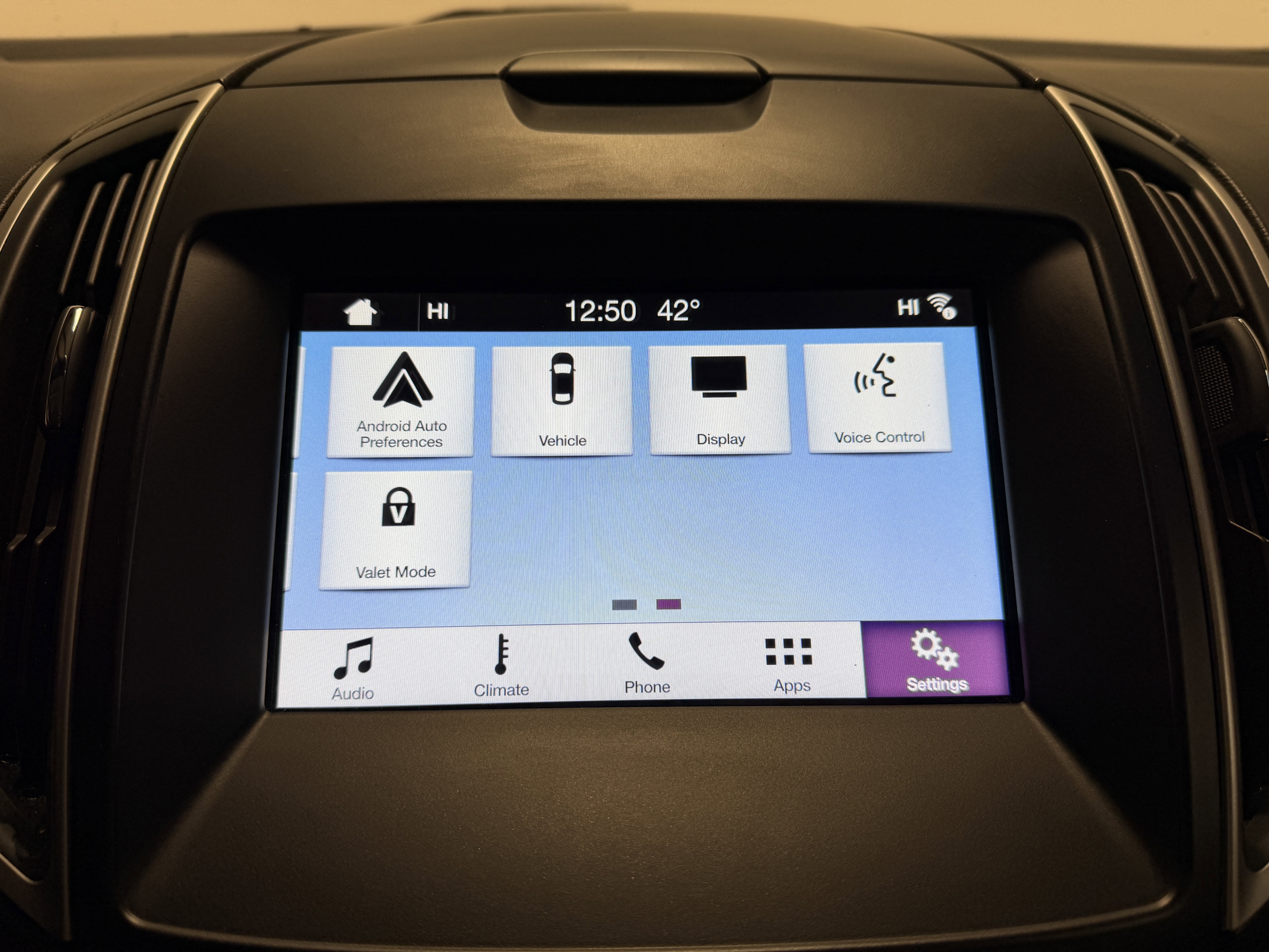 Used 2017 Ford Edge SEL w/ Equipment Group 201A image 8