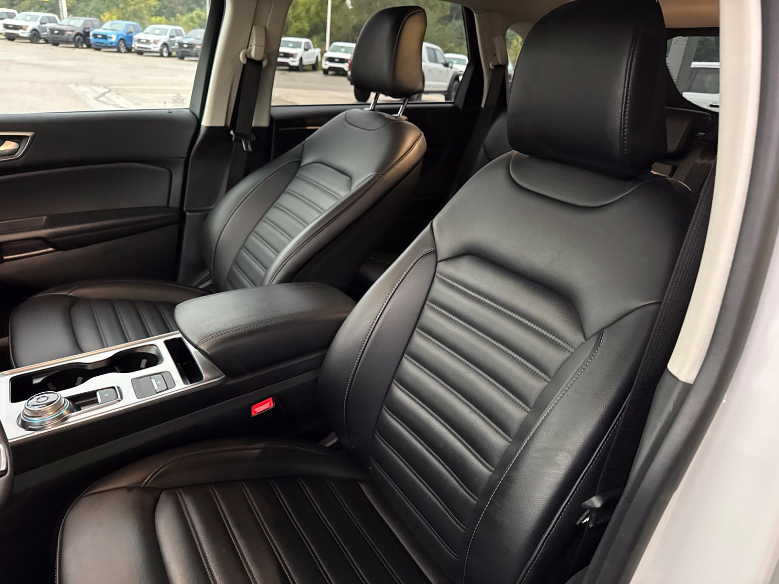 Certified 2024 Ford Edge SEL w/ Convenience Package AWD/4WD image 23