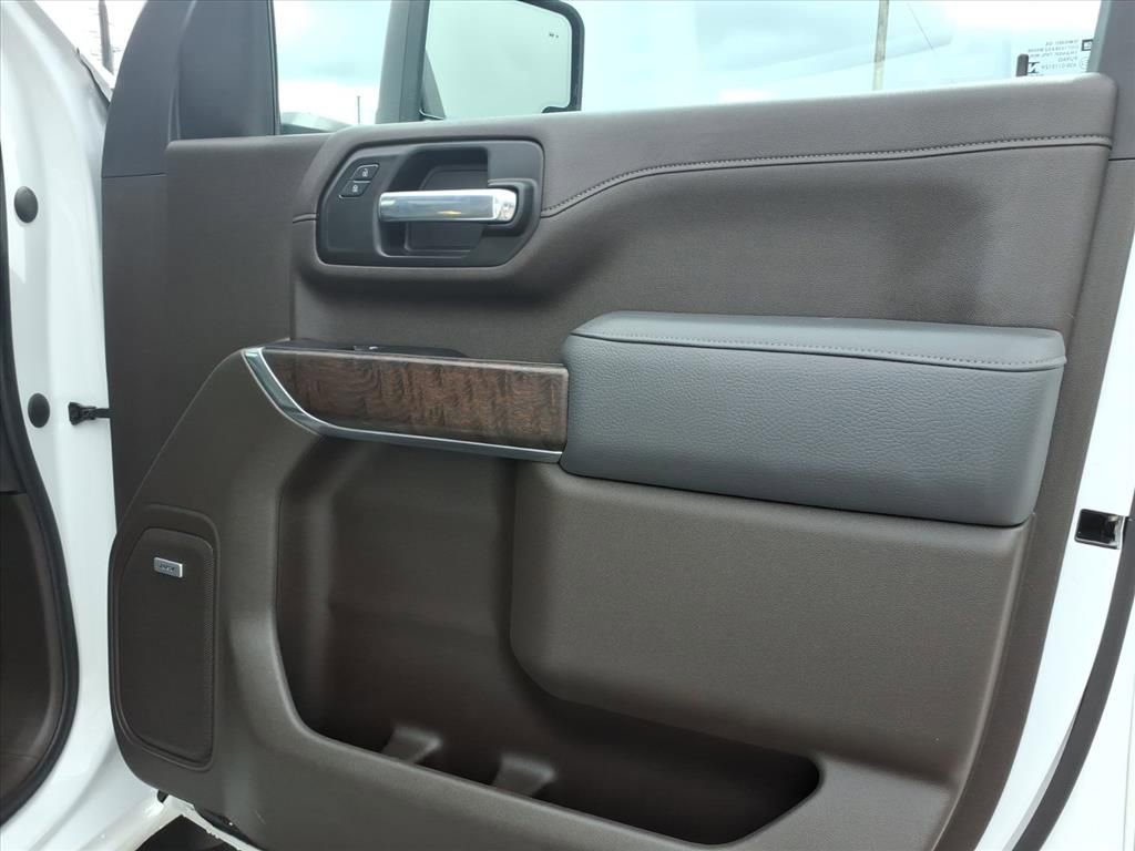 Used 2021 GMC Sierra 2500 Denali w/ Denali Ultimate Package AWD/4WD image 13