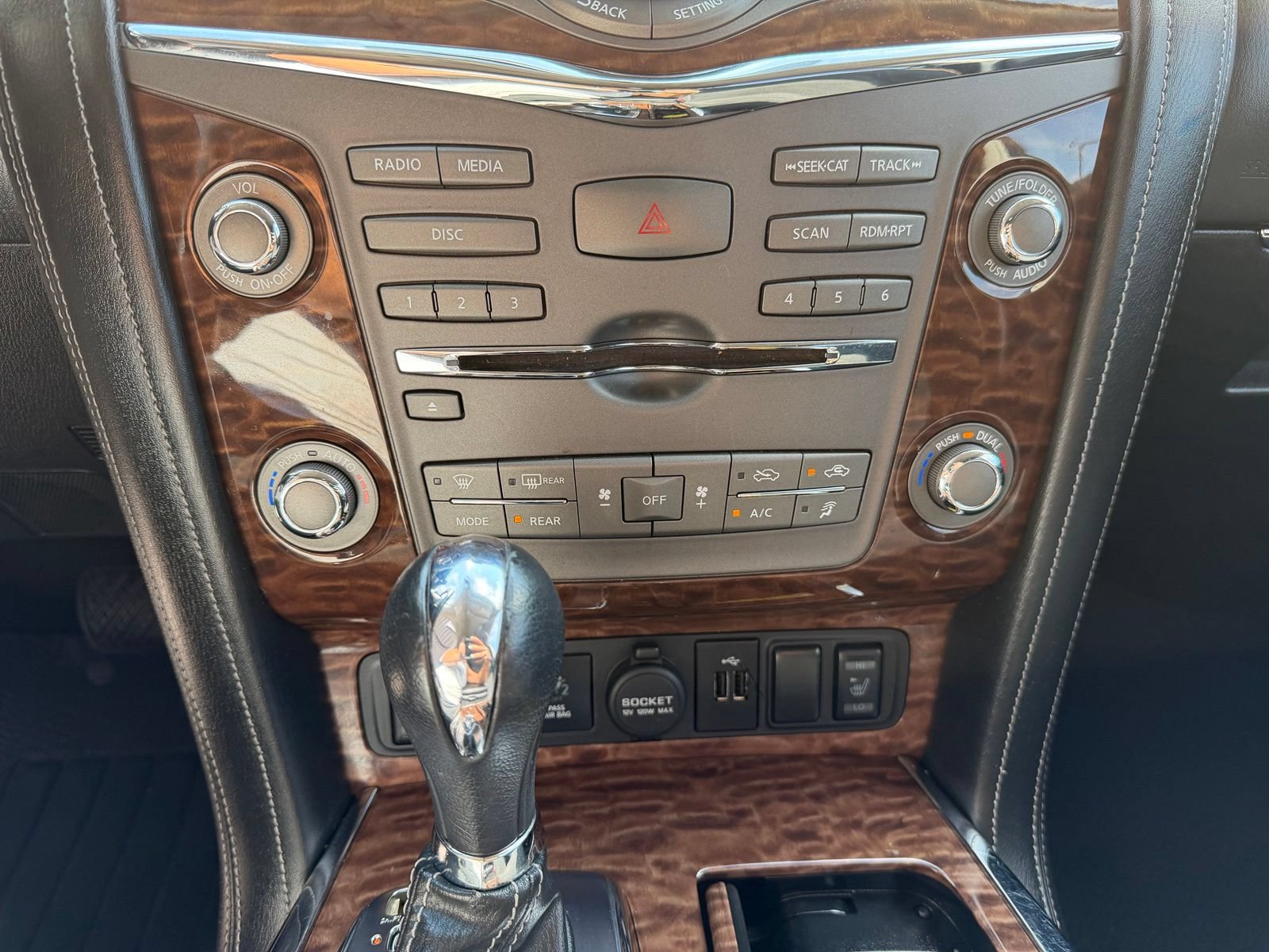 Used 2019 Nissan Armada SV w/ Driver Package AWD/4WD image 20