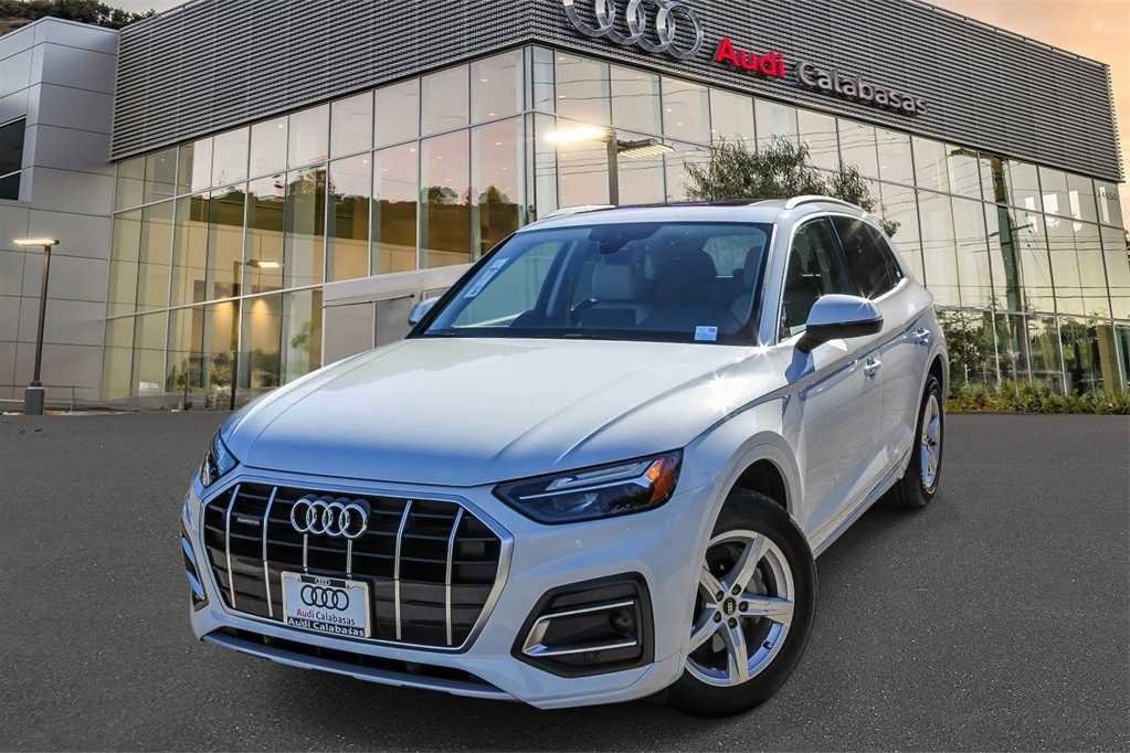 Used 2023 Audi Q5 2.0T Premium w/ Convenience Package