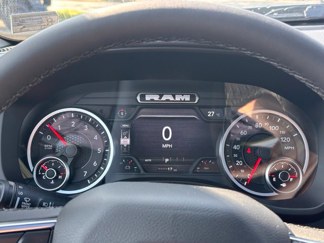 New 2027 RAM 1500 Laramie w/ Night Edition AWD/4WD image 22