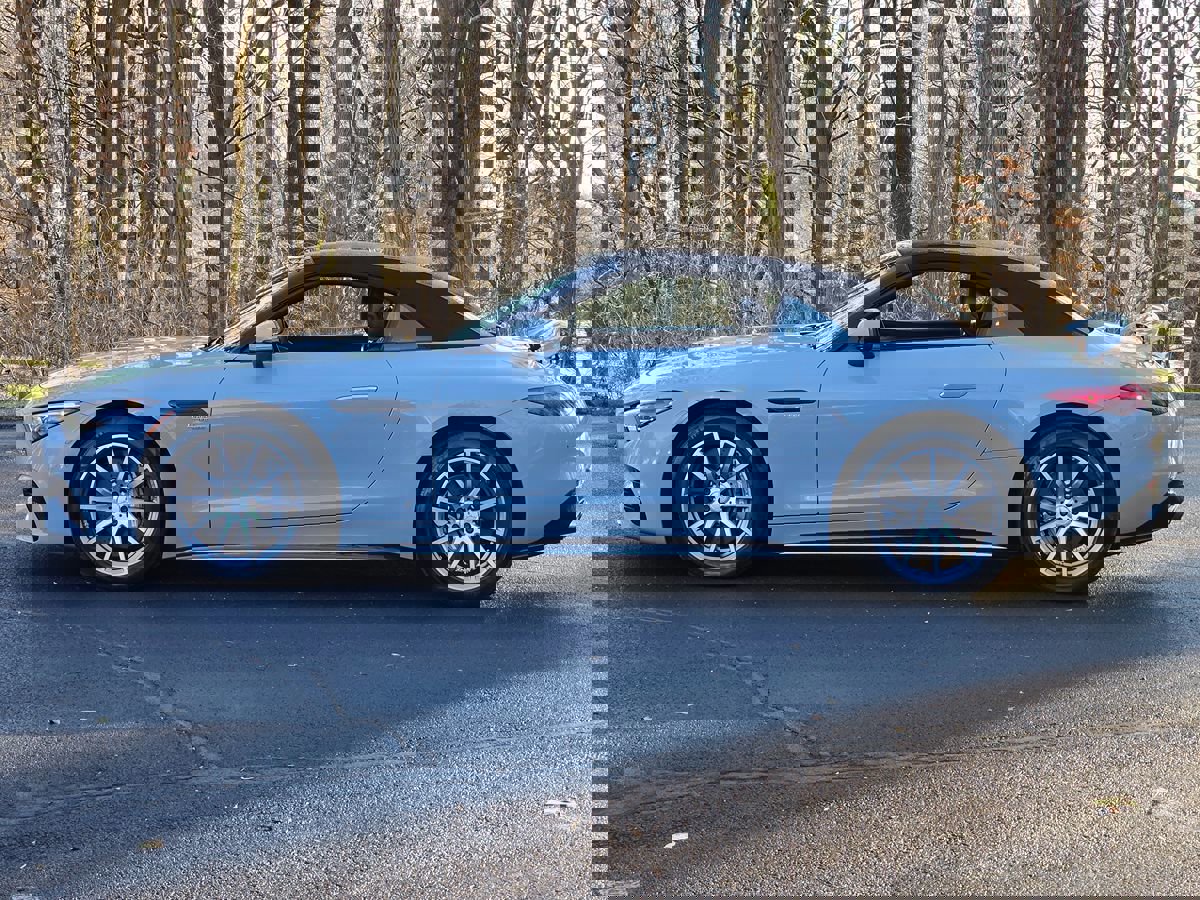 Used 2023 Mercedes-Benz SL 43 AMG image 10