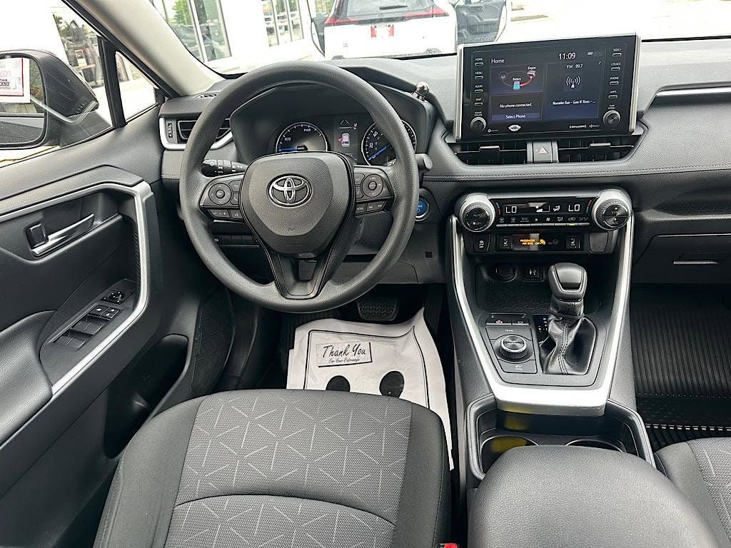 Certified 2019 Toyota RAV4 XLE w/ Convenience Package AWD/4WD image 16