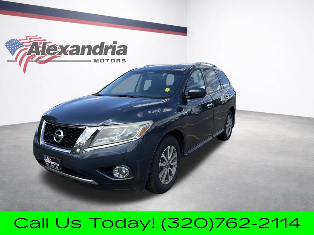Used 2016 Nissan Pathfinder SV w/ SV Cold Weather Package