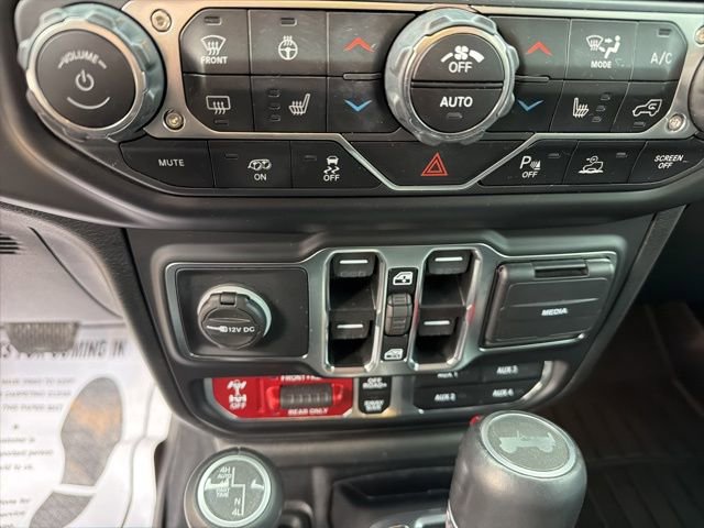 Used 2021 Jeep Wrangler Unlimited Rubicon w/ Trailer Tow Package image 12