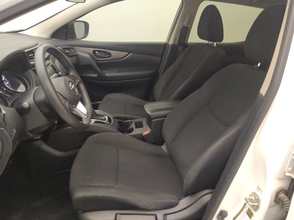 Used 2019 Nissan Rogue Sport S w/ Appearance Package image 17