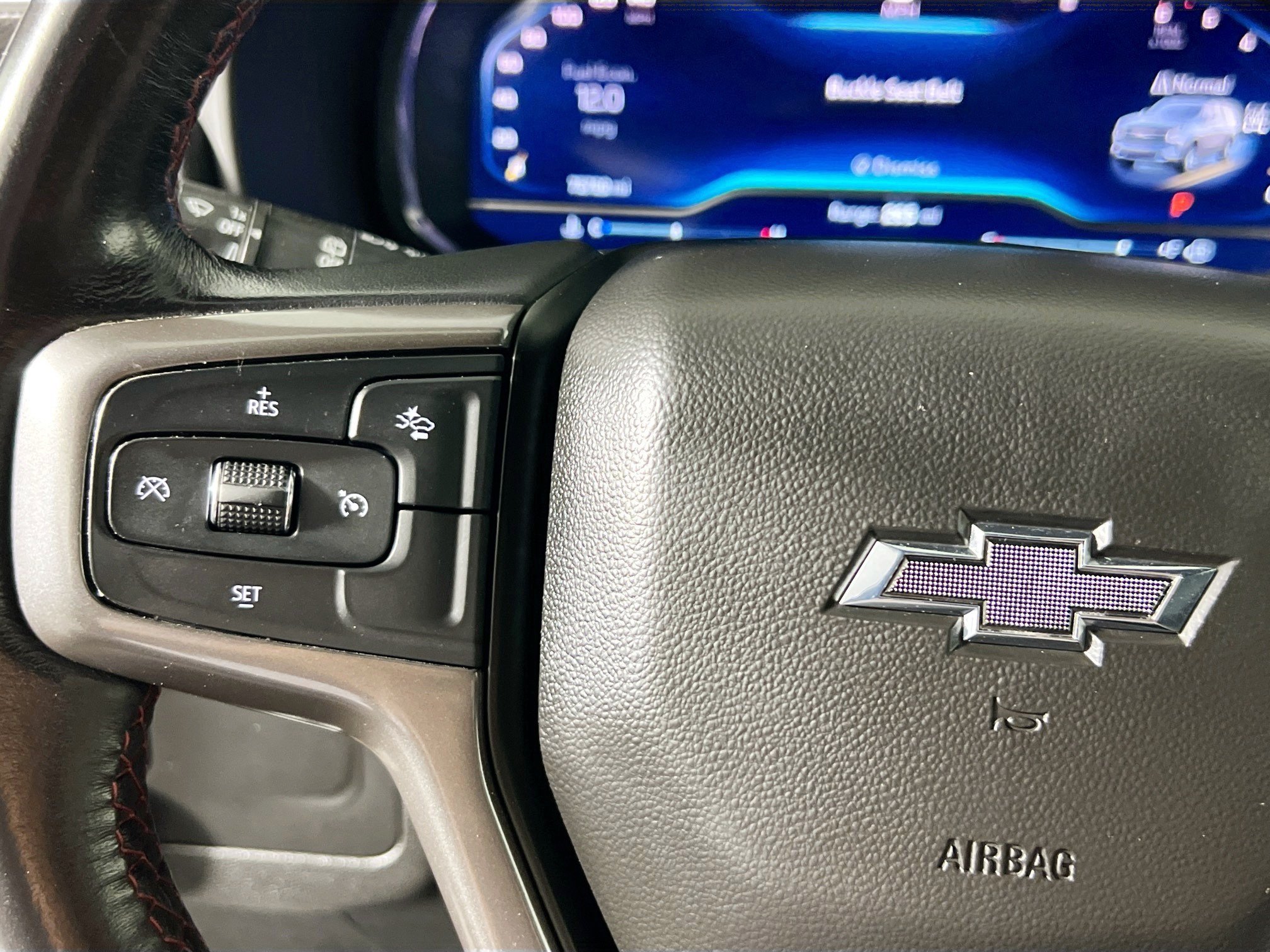 Used 2022 Chevrolet Tahoe RST AWD/4WD image 18