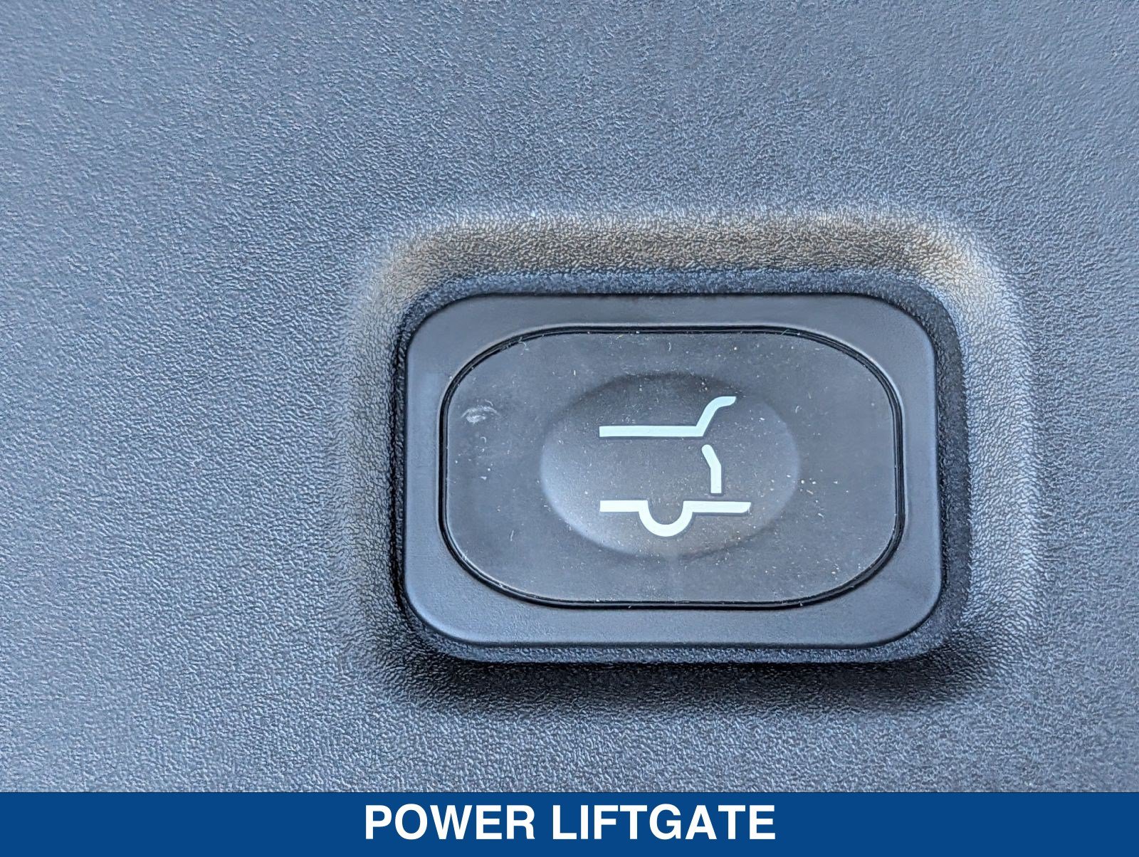 New 2026 Ford Expedition Active RWD image 17