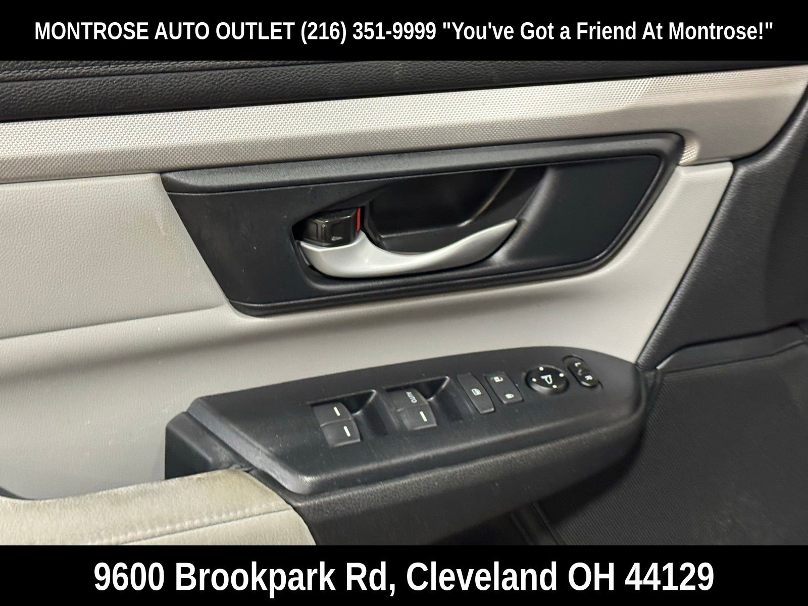 Used 2019 Honda CR-V LX image 12