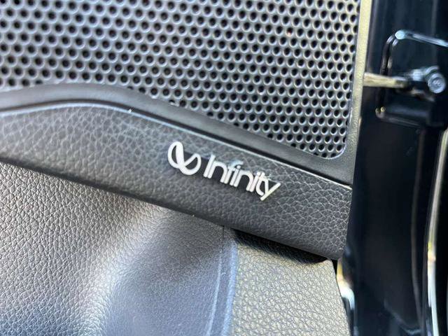 Used 2013 Hyundai Azera w/ Technology Pkg image 26