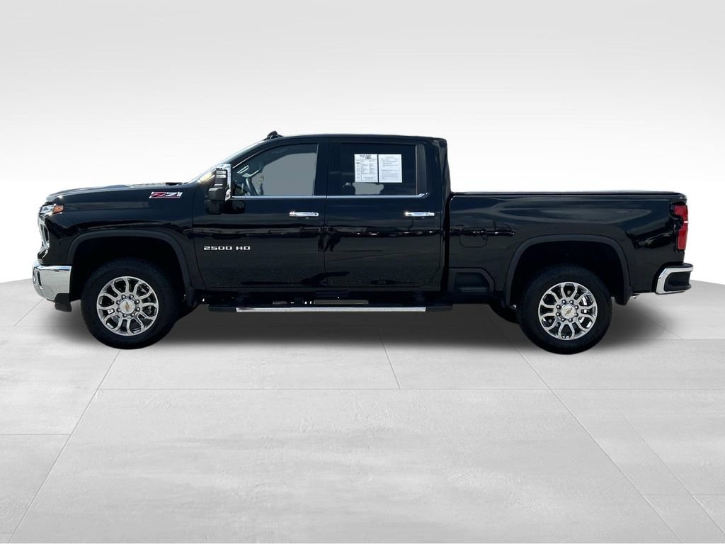 Used 2024 Chevrolet Silverado 2500 LTZ w/ LTZ Plus Package AWD/4WD image 7