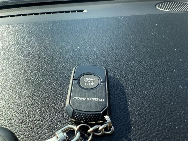 Used 2017 Dodge Grand Caravan SE image 47