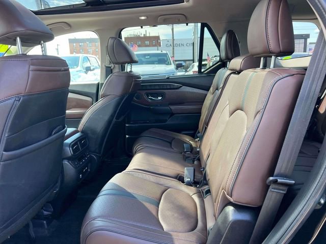Used 2023 Honda Pilot Elite image 13