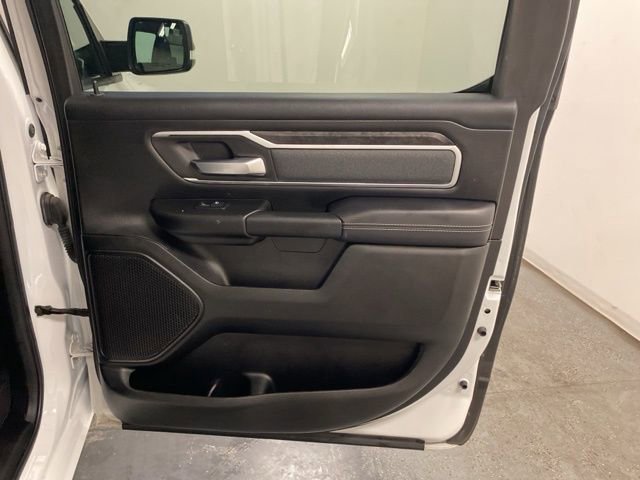 Used 2022 RAM 1500 Big Horn AWD/4WD image 33