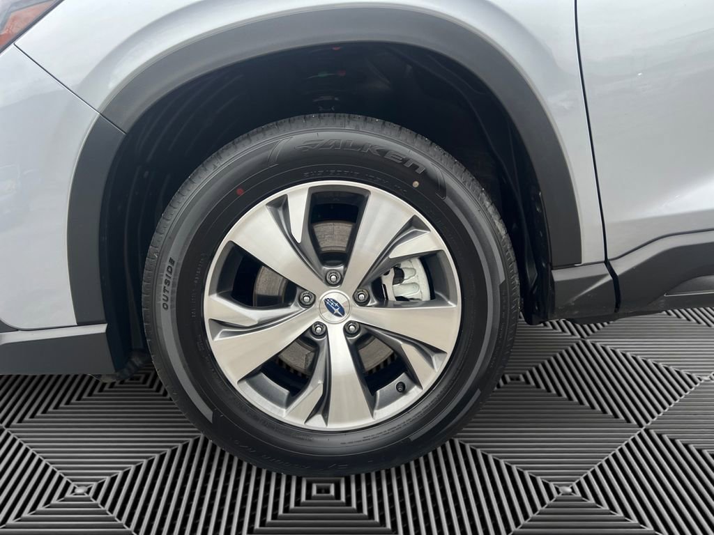 Certified 2025 Subaru Ascent Premium image 9