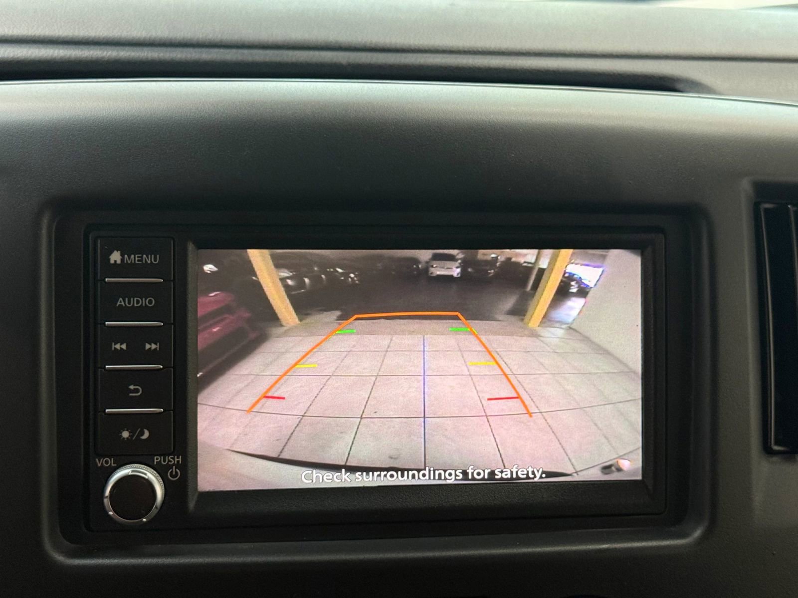 Used 2020 Nissan NV200 S FWD image 29