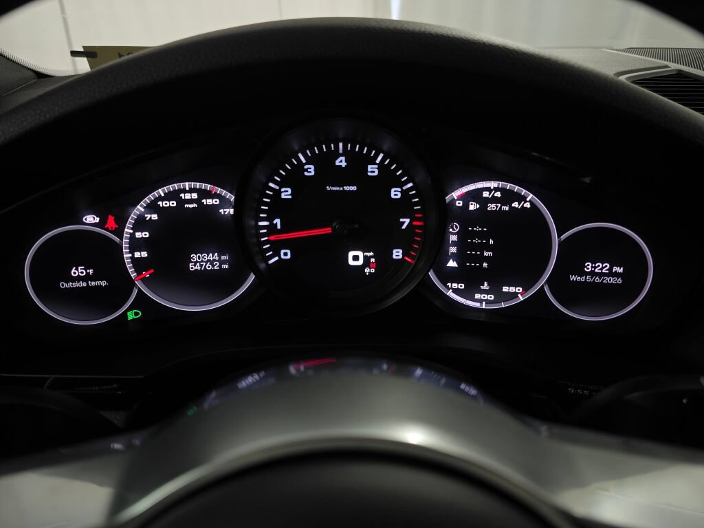 Certified 2023 Porsche Cayenne Platinum Edition AWD/4WD image 40
