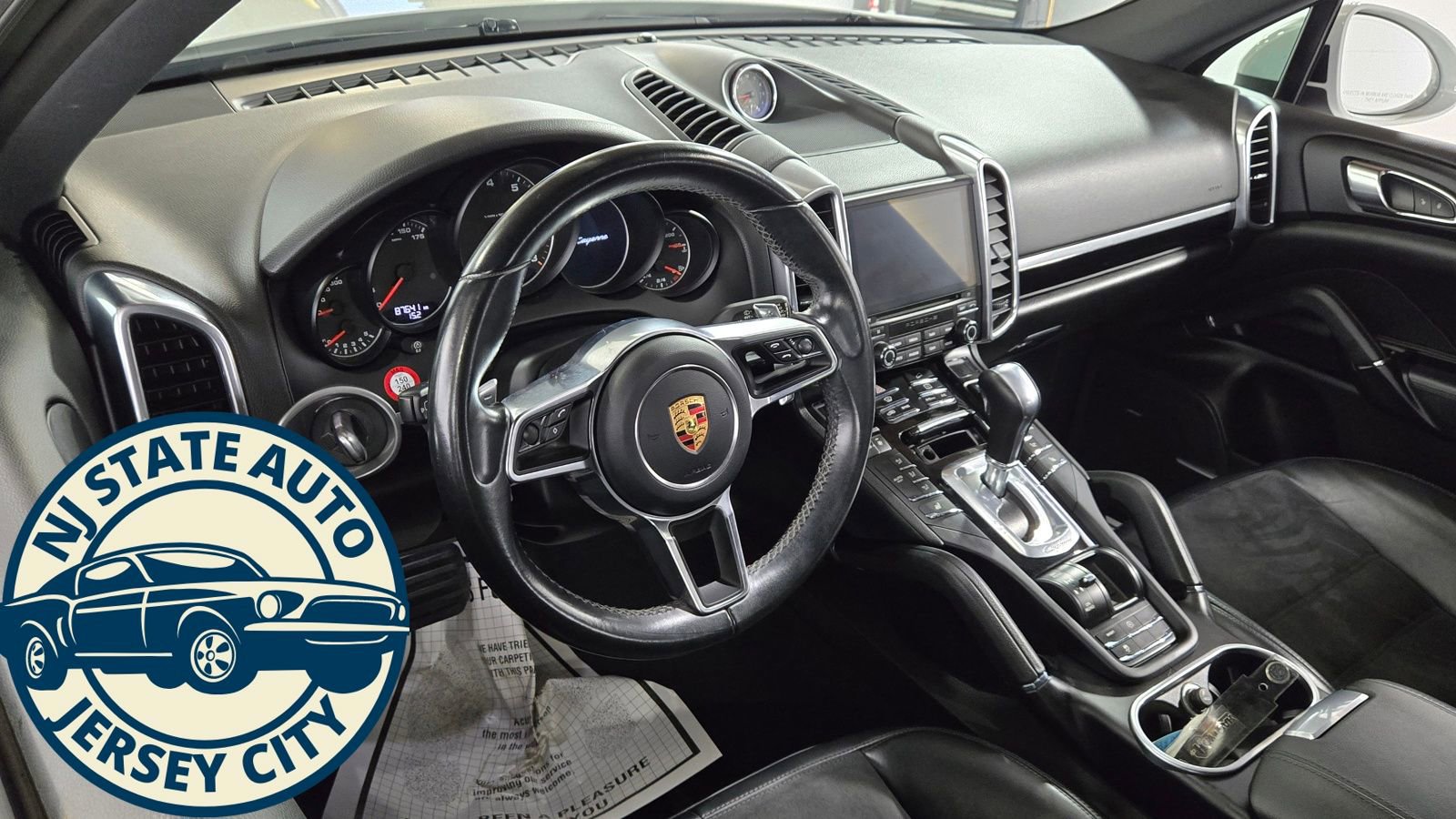 Used 2018 Porsche Cayenne Platinum Edition image 10