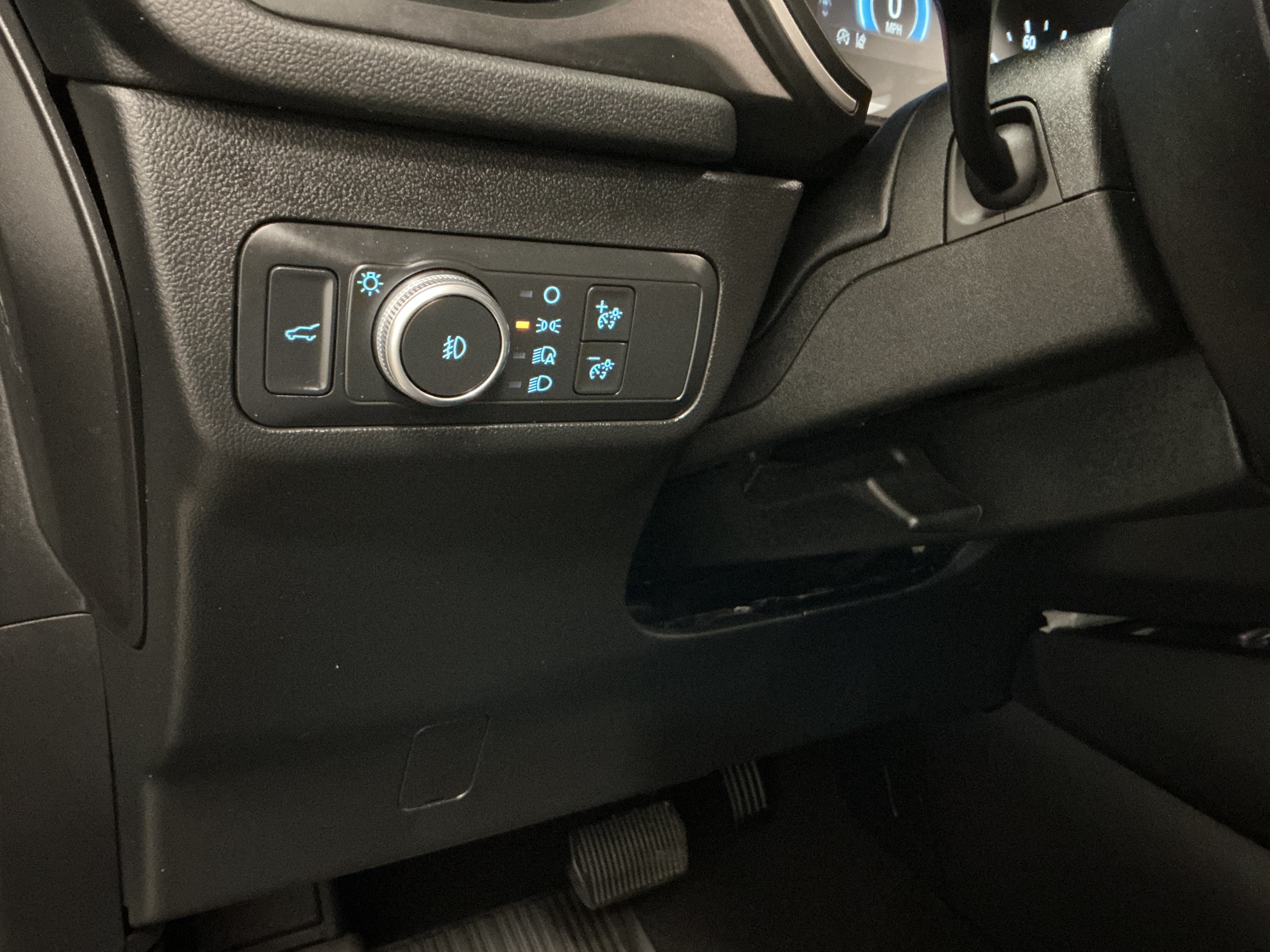 Used 2020 Ford Escape SEL AWD/4WD image 18