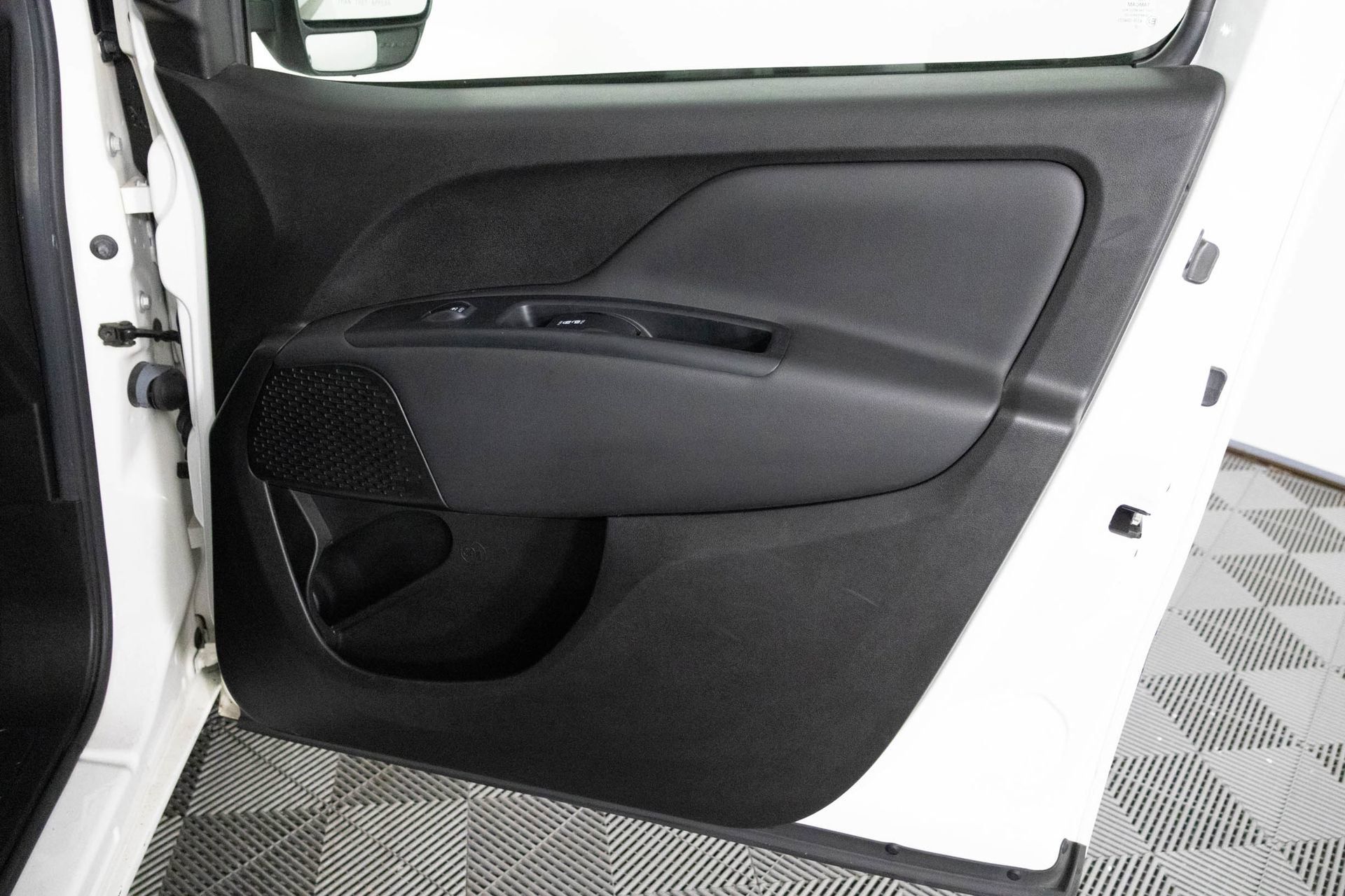 Used 2020 RAM ProMaster City Tradesman image 38