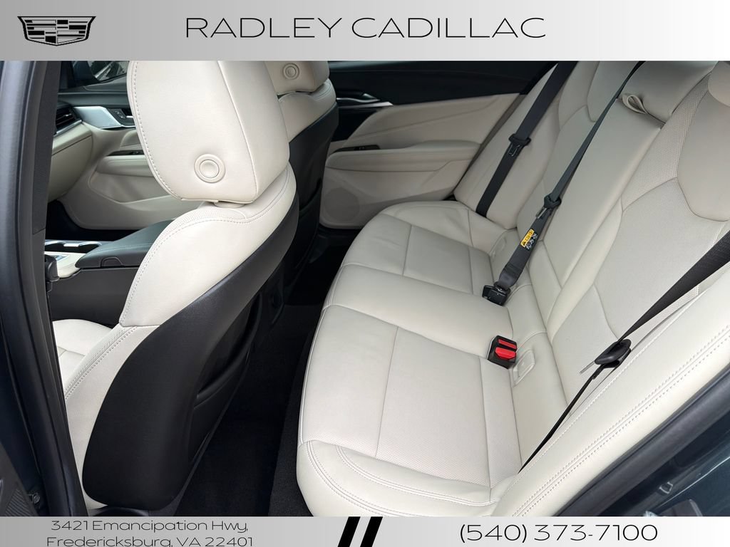 Used 2021 Cadillac CT4 Premium Luxury AWD/4WD image 11
