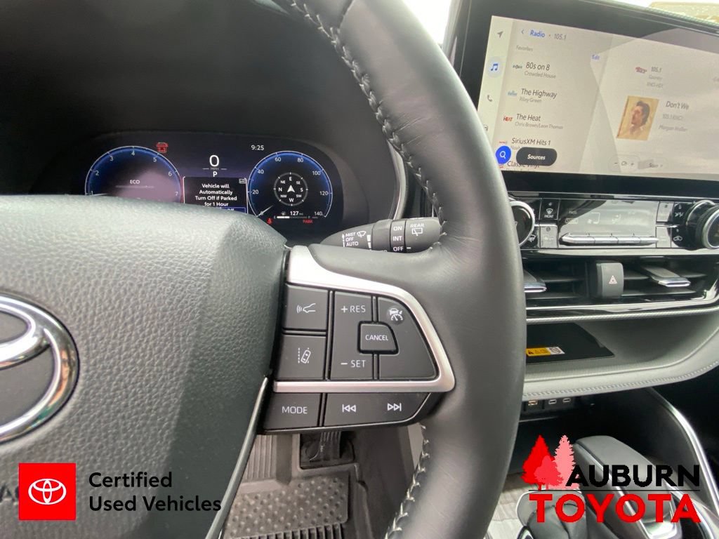 Certified 2024 Toyota Highlander Platinum AWD/4WD image 46
